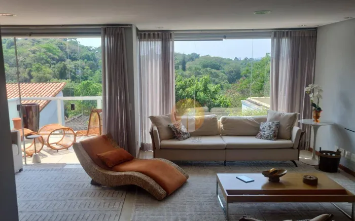 Casa com 3 dormitórios à venda, 301 m² - Parque Nova Jandira - Jandira/SP