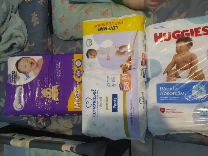 Fraldas no preço tem de 30,40 e 50 reais 