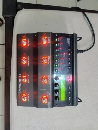 Nova system TC Electronics Multi efeitos.