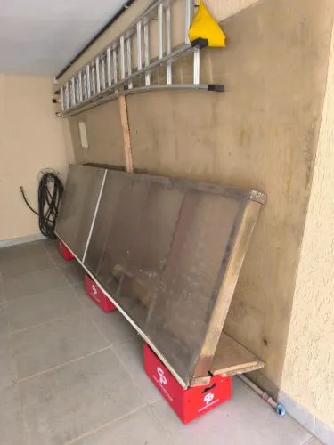 Cobertura de Policarbonato e Madeira Paraju (Pergolado)