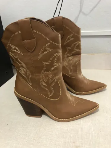 Bota Gabriela