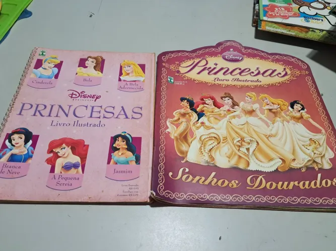 Álbuns Completos Disney Princesas - cada 1 por 100 Reais