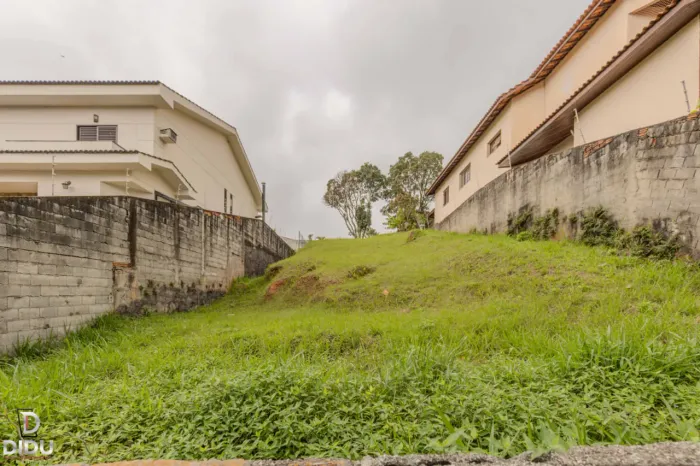 Terreno residencial para venda em Parque dos Príncipes, 575m²