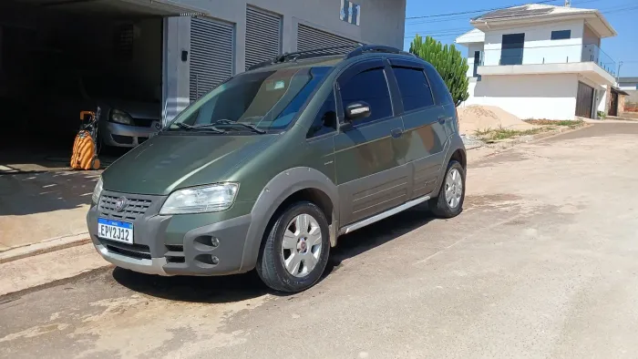 Fiat Idea Adv./ Adv.lock.dualogic 1.8 Flex 5P 2010