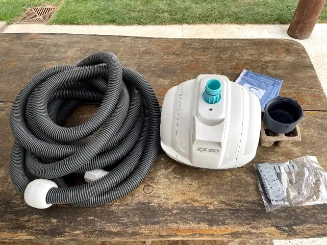 Robô Limpador Piscina Aspirador Automático Zx50 Intex Com todos Manuais e Caixa Pouco Uso
