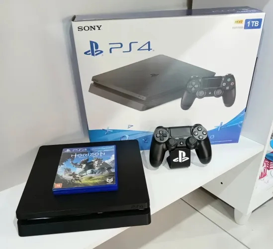 PS4 SLIM 1TB. Garantia 3 meses aqui na LOJA FABGAMES