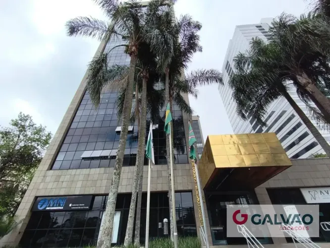 Sala/Conjunto Comercial para alugar em Centro Cívico, Curitiba - Edifício Centro Com. Cand