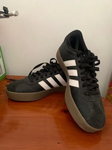 Adidas VL Court 3.0