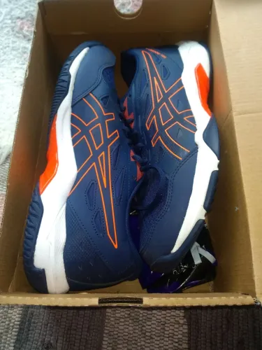 Tênis Asics Novo