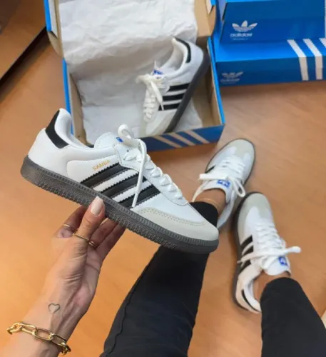 Tênis Adidas Samba OG Cor: Cloud White / Core Black Feminino Premium - Disponível 34 AO 39