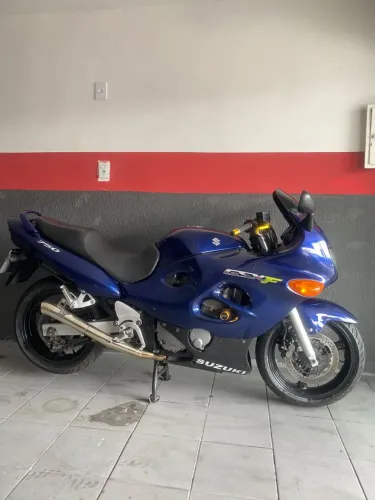 Moto a venda