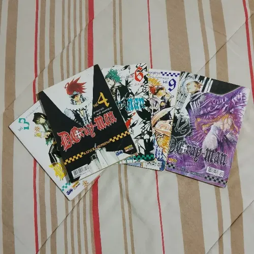 Mangá D. Gray-man edições 3,4,6,9,12 - Editora Panini (Usado)