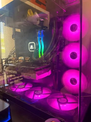 PC Gamer RTX 5070 12 GB