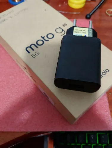 CARREGADOR GENUÍNO MOTOROLA PARA G35 NOVO