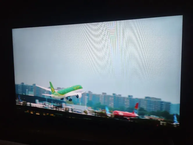 Vendo tv 70 polegadas