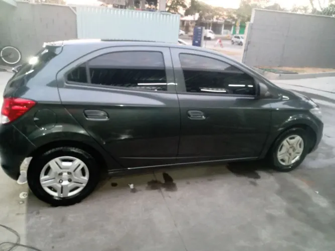 Chevrolet Onix JOY Hatch 1.0 8V Flex Mec. 4P 2018