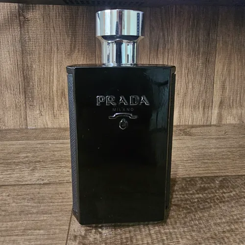 Prada l'Homme intense 100ml volume conforme a foto. Lote 2018.