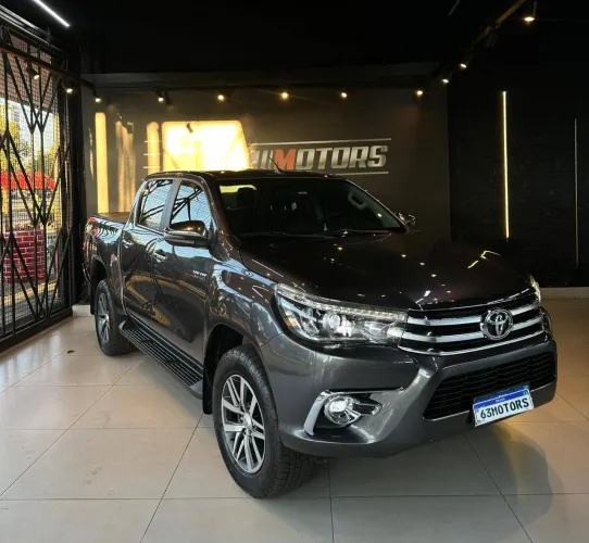 Toyota Hilux CD SR5 4X4 2.8 Diesel 2019