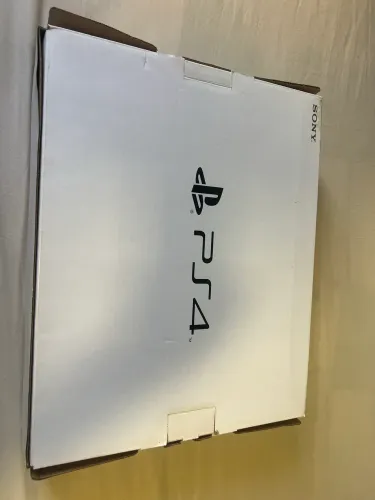 PS4 Slim