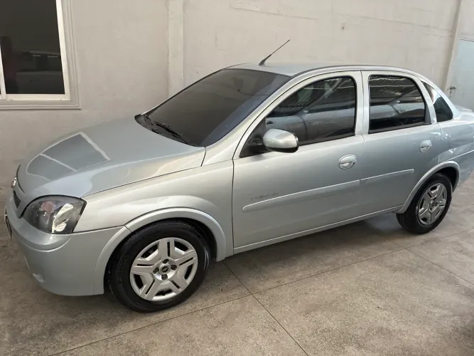 Chevrolet Corsa Sed. Premium 1.4 8V Econoflex 4P 2009