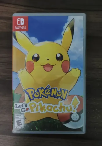 Jogos Pokémon Violet + Pokémon Let's Go Pikachu - Nintendo Switch (Mídia Física)