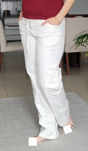 Calça gestante/ grávida branca Agora Sou Mãe