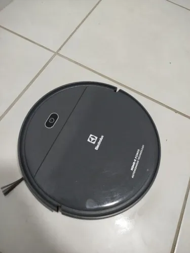 Vendo aspirador robô (Muito novo e conservado!)
