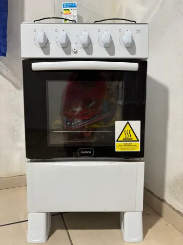 Fogão 4 bocas realce