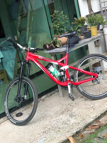Mountain byke Specialized Full 27 marchas aro 26