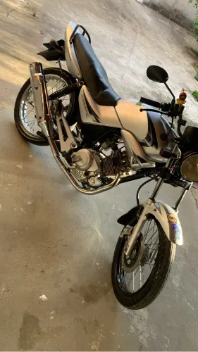 Ybr 125 completa troco por carro