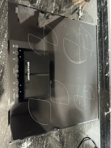 Cooktop de indução Brastemp 