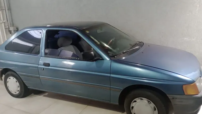 Ford Escort GL 1.6i / 1.6 (álcool) 1994