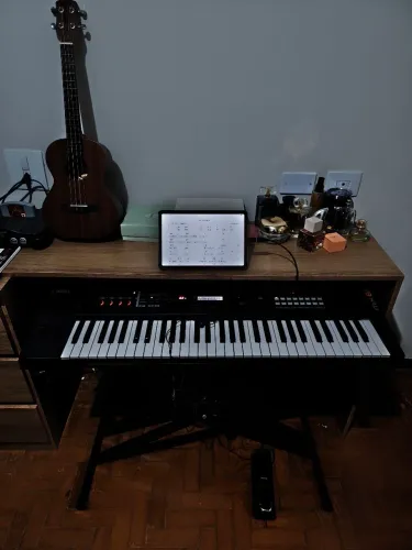 Yamaha MX61