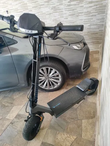 Honeywhale H4 2400W 70km/h