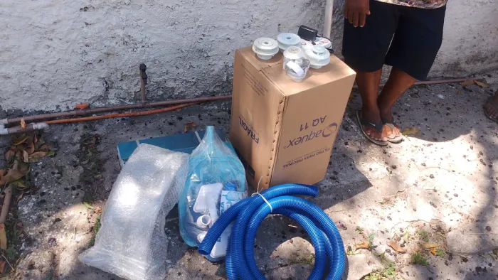 MATERIAIS DE PISCINA DE FIBRA