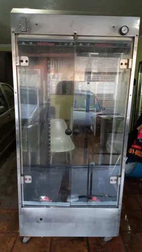Máquina giratória 
