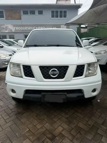 Nissan Frontier XE CD 4X4 2.5 TB Diesel 2013