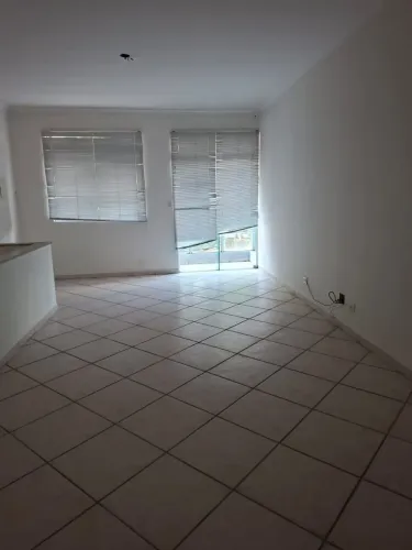 Sobreloja na Largo São José do Maranhão, 79 110 m²