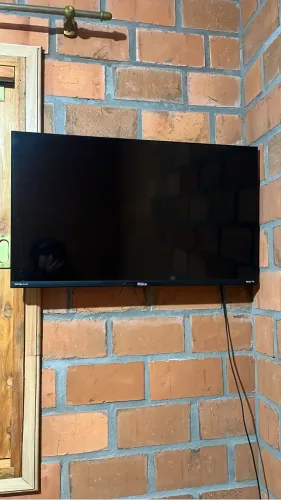 Vendo Tv 32 polegadas interessado chama *