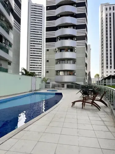 Moura Gestor Imobiliario Aluga Apartamento com 3 suites e 2 vagas Mobiliado, Umarizal