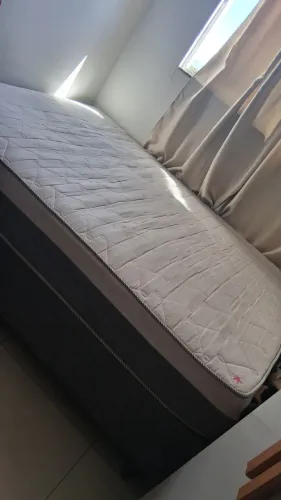 Cama Box Queem