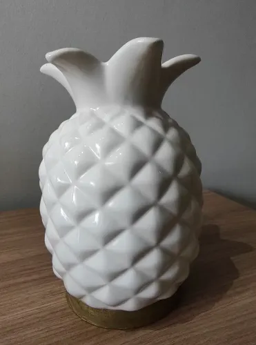 Vaso de abacaxi branco decorativo Tok Stok