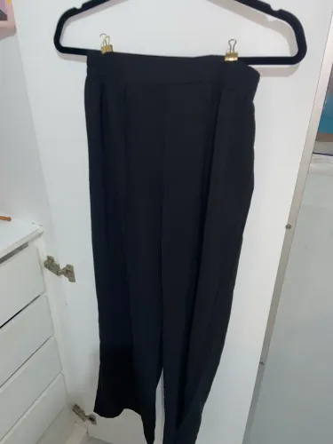Bazar e brechó 20/30 calça, cropped, vestido