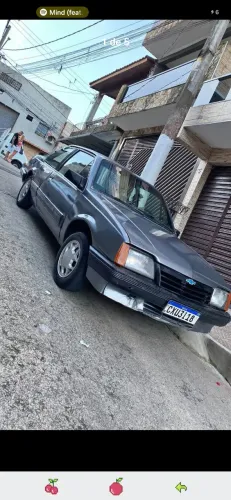 Chevrolet Monza Classic SE 2.0 /mpfi E EFI 2P E 4P 1988