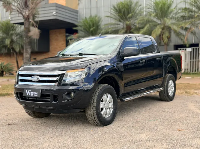 Ford Ranger XLS 2.5 16V 4X2 CD Flex 2013