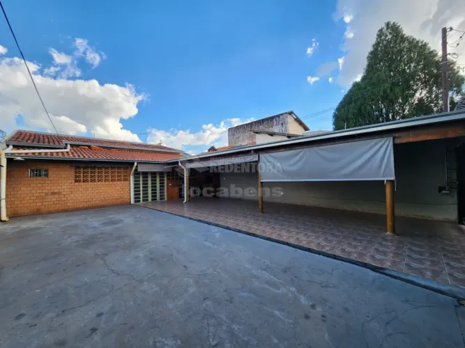 Jardim Astúrias - Excelente Casa Locação