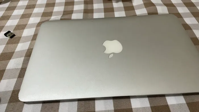 MacBook Air i5 2012