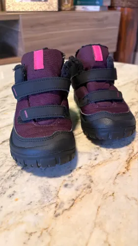 Bota Infantil de Frio/Neve Quechua Impermeável - Excelente Estado