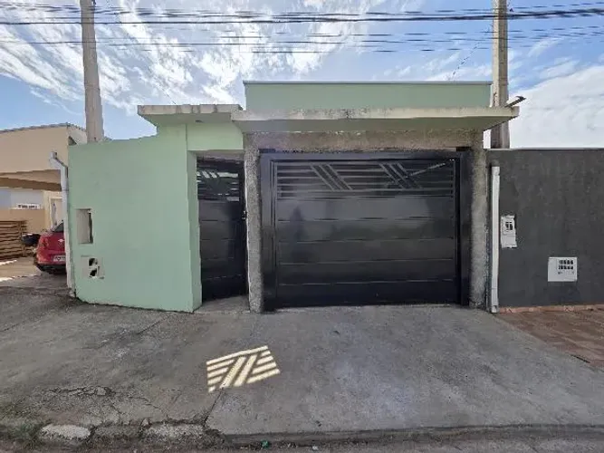 Casa de leilão em CENTRO / ANGATUBA / SP | Leilão SFI - Edital Único