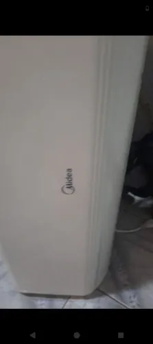 Vendo ar condicionado 12 BTUs da marca Midea